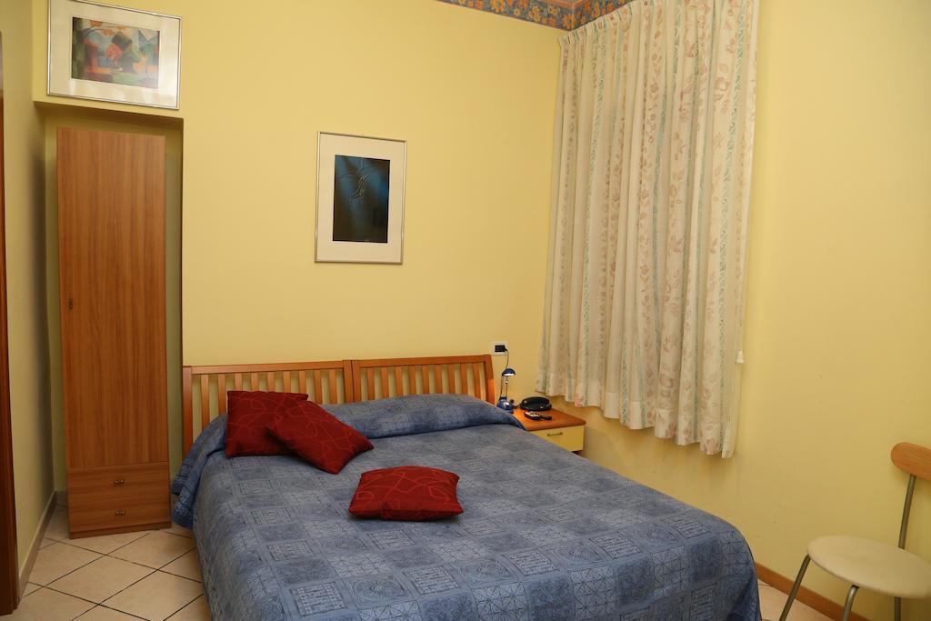 Camere Helios San Giovanni Rotondo Extérieur photo